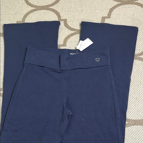 Gap Kids big girls Stretch flare Leggings in navy Blue 💙💙 - Picture 2 of 6